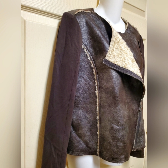 Ella Moss Womens Metallic Collarless Long Sleeve Side Zip Jacket Silver Size M - Picture 2 of 12